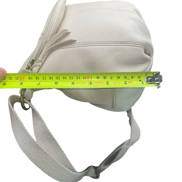 The Sak Cream Pebbled Leather Crossbody Bag Adjustable Strap Boho Everyday Purse - Picture 6 of 8